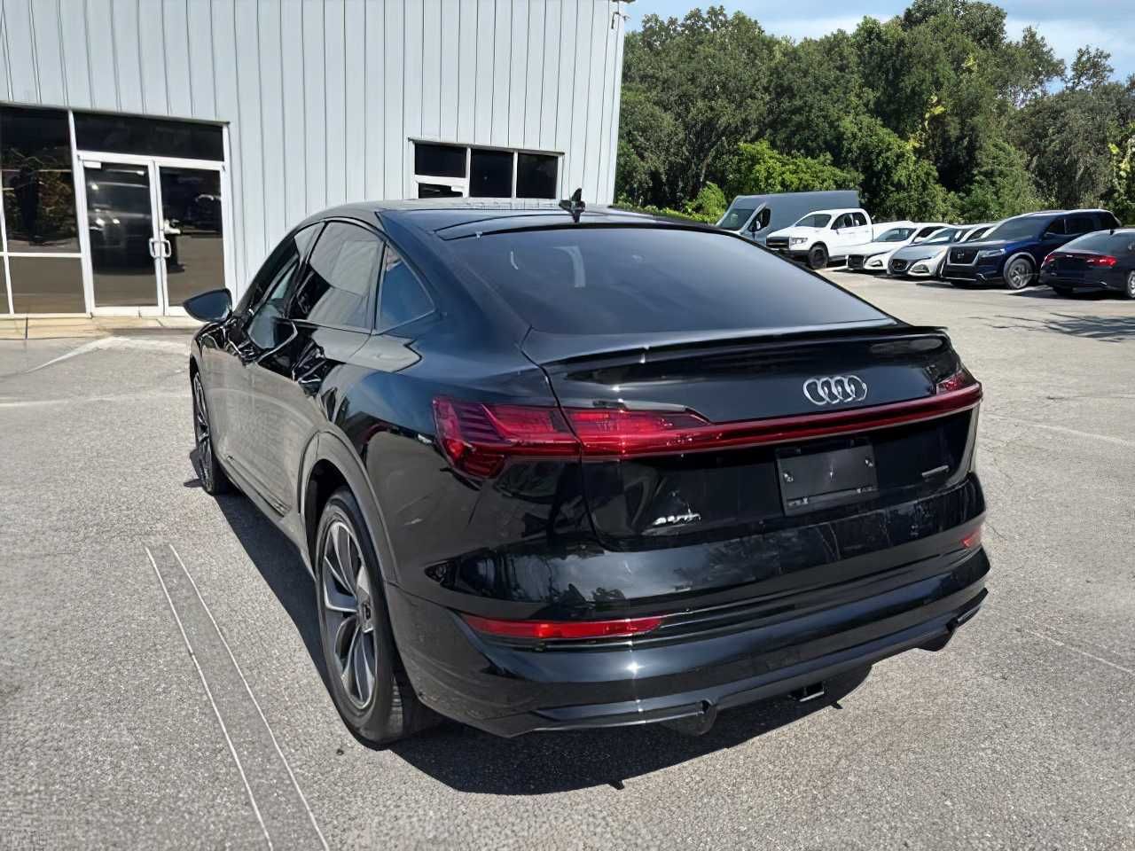 2021 Audi e-tron quattro