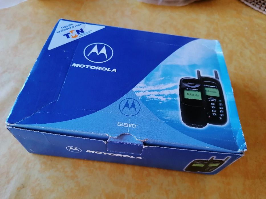 Telemóvel Motorola antigo modelo cd920