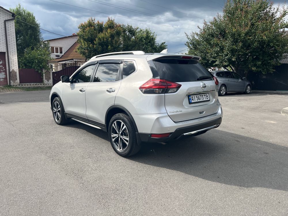 Nissan Rogue 2020