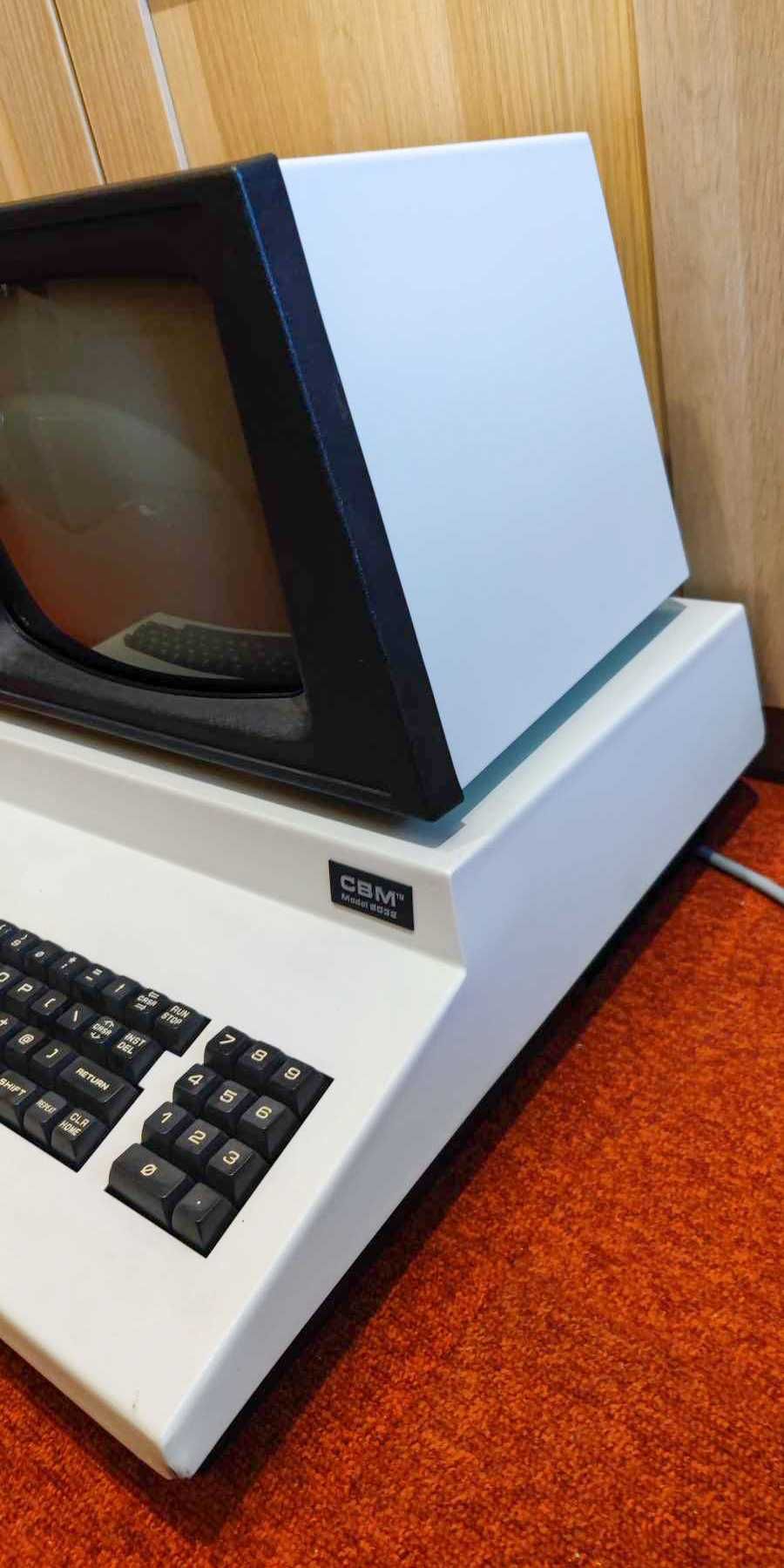 Commodore Model 8032 (PET), 1979r.