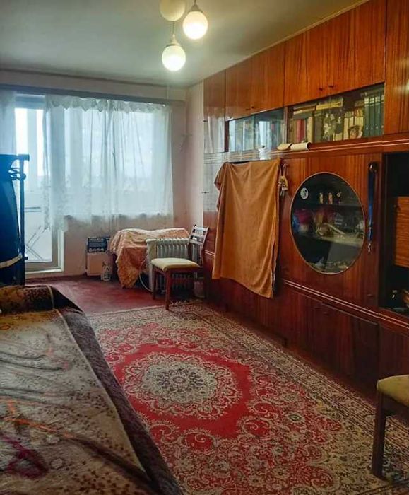 Продам 2 комн кв 50 м2 общ пл на Восточном метро Индустриальная OA