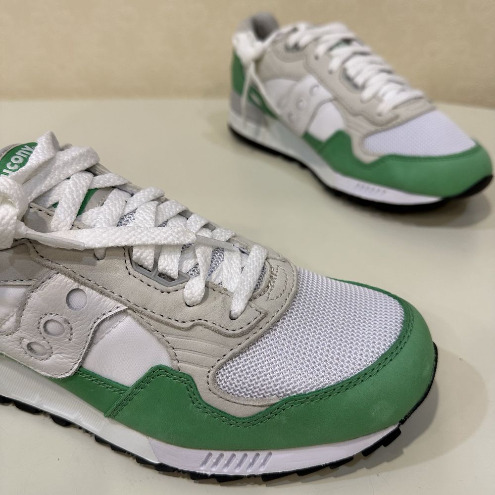 Saucony  Shadow 5000. Чоловічі кросівки. Оригінал. Розмір 42,5