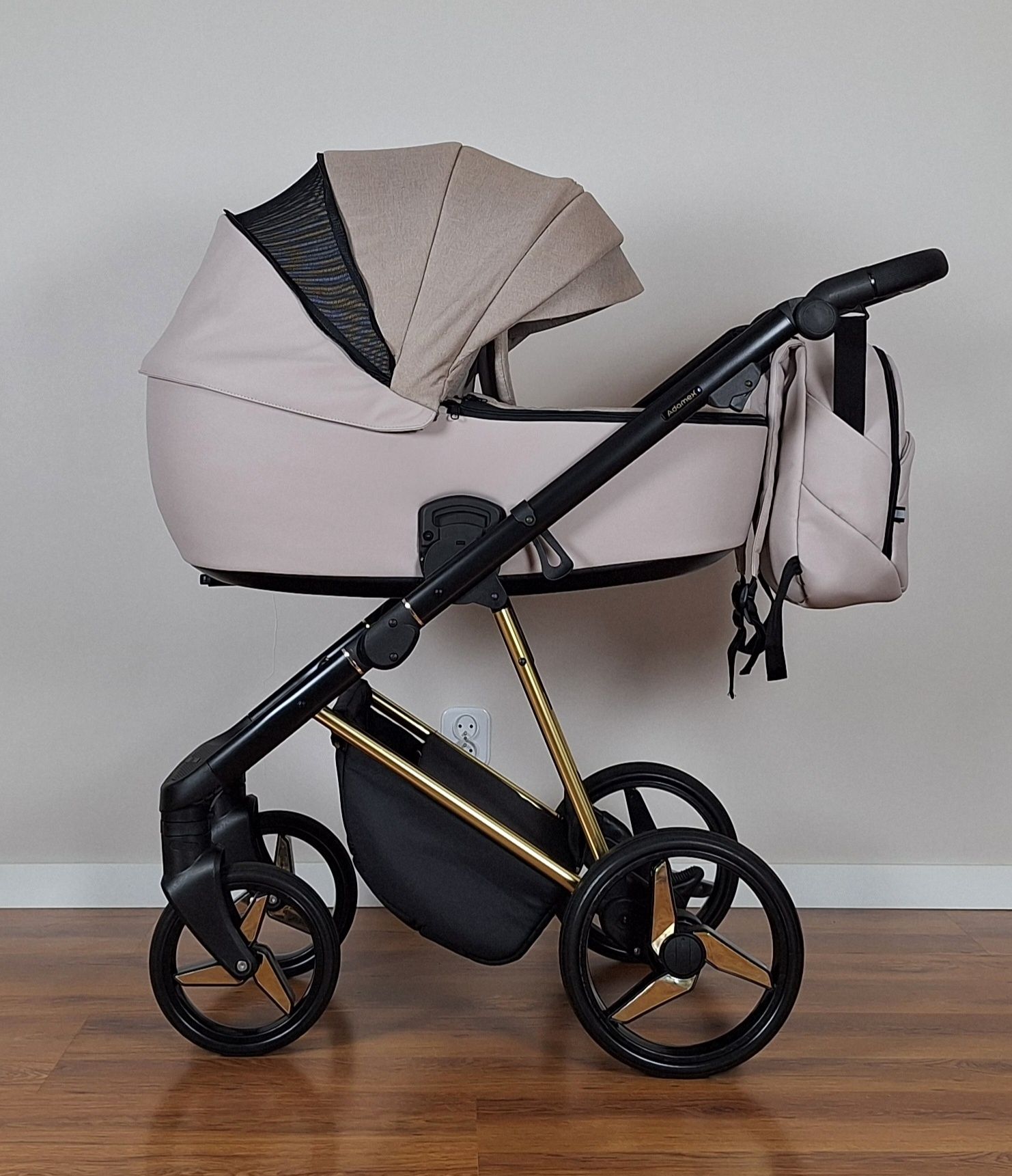 Wózek 4w1 Adamex Blanc Special Edition + fotelik i baza isofix