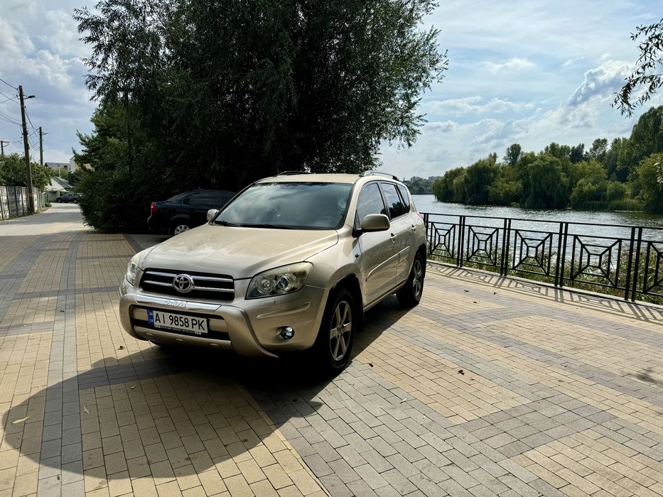 Toyota Rav4 2007 ГАЗ/Бензин