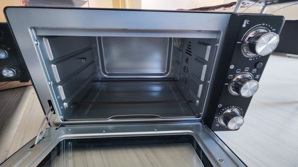 Piekarnik elektryczny Raven 28l