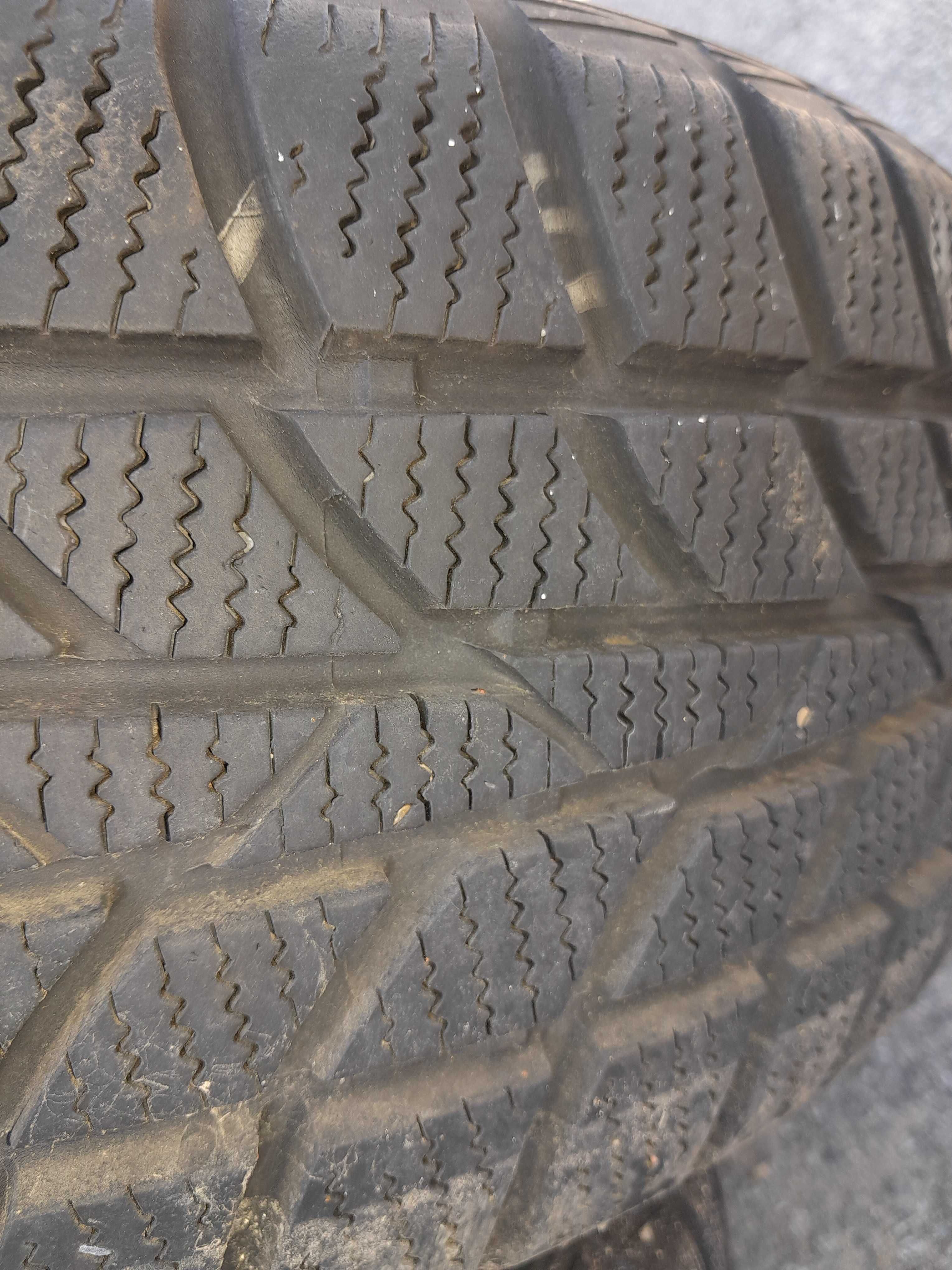 Opona 195/60/15 hankook