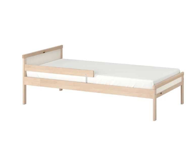Cama de criança IKEA SNIGLAR com colchão