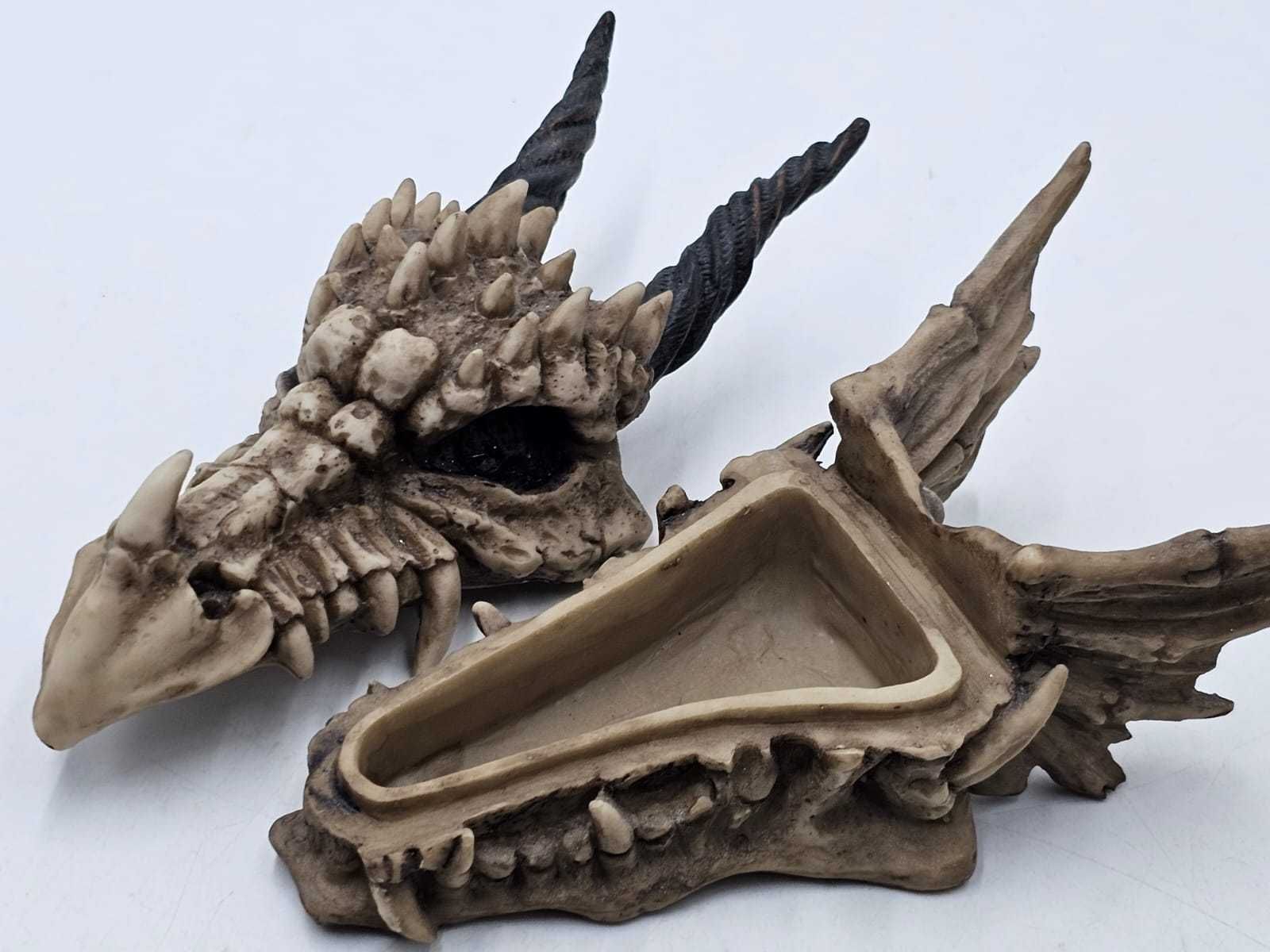Dragon Skull czaszka smoka szkatułka figurka mroczna