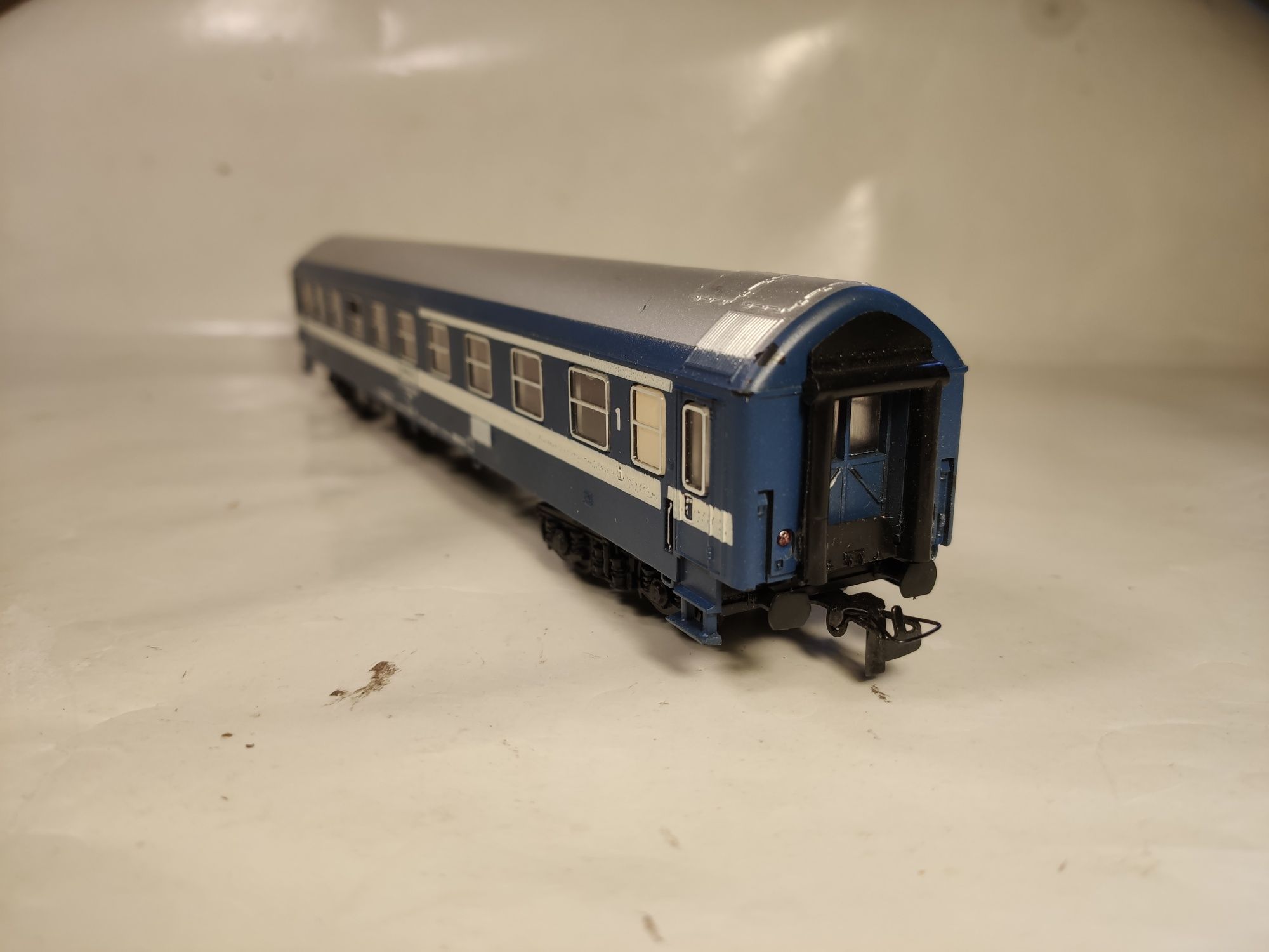 Wagon Schicht z oświetleniem - kolejka makieta skala H0