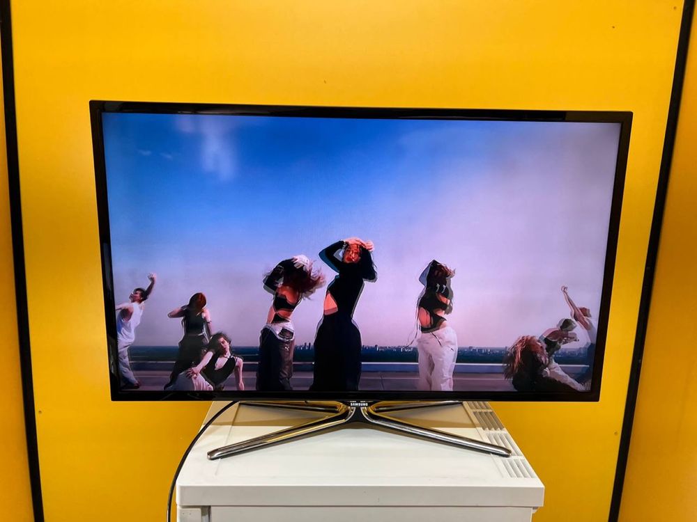 Телевізор Samsung UE40F5070SS Led Full HD