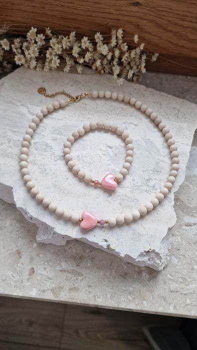 Komplet z kamienia rzecznego naszyjnik z serduszkiem różowy turmalin