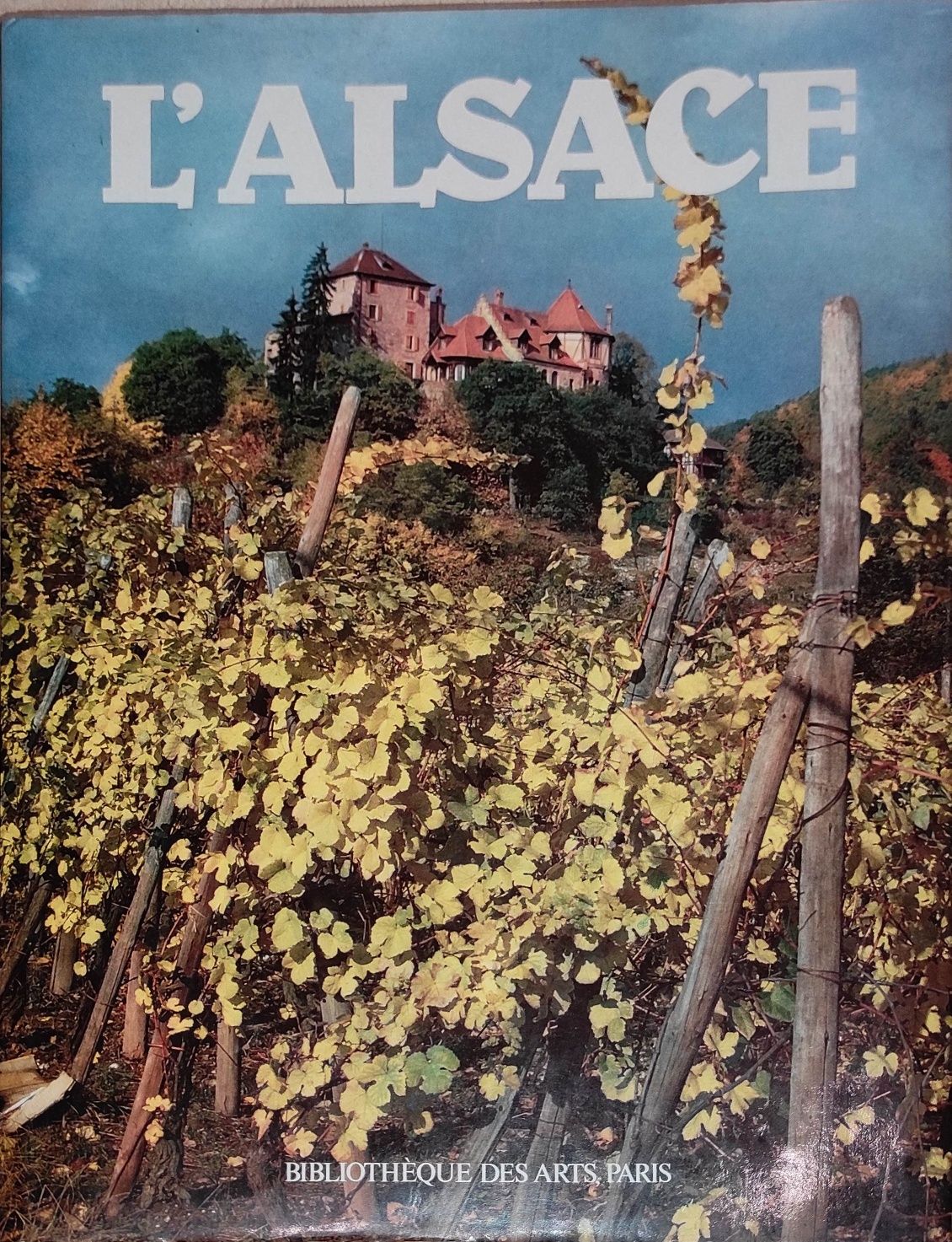 Книга полностью на французском языке "L'Alsace"