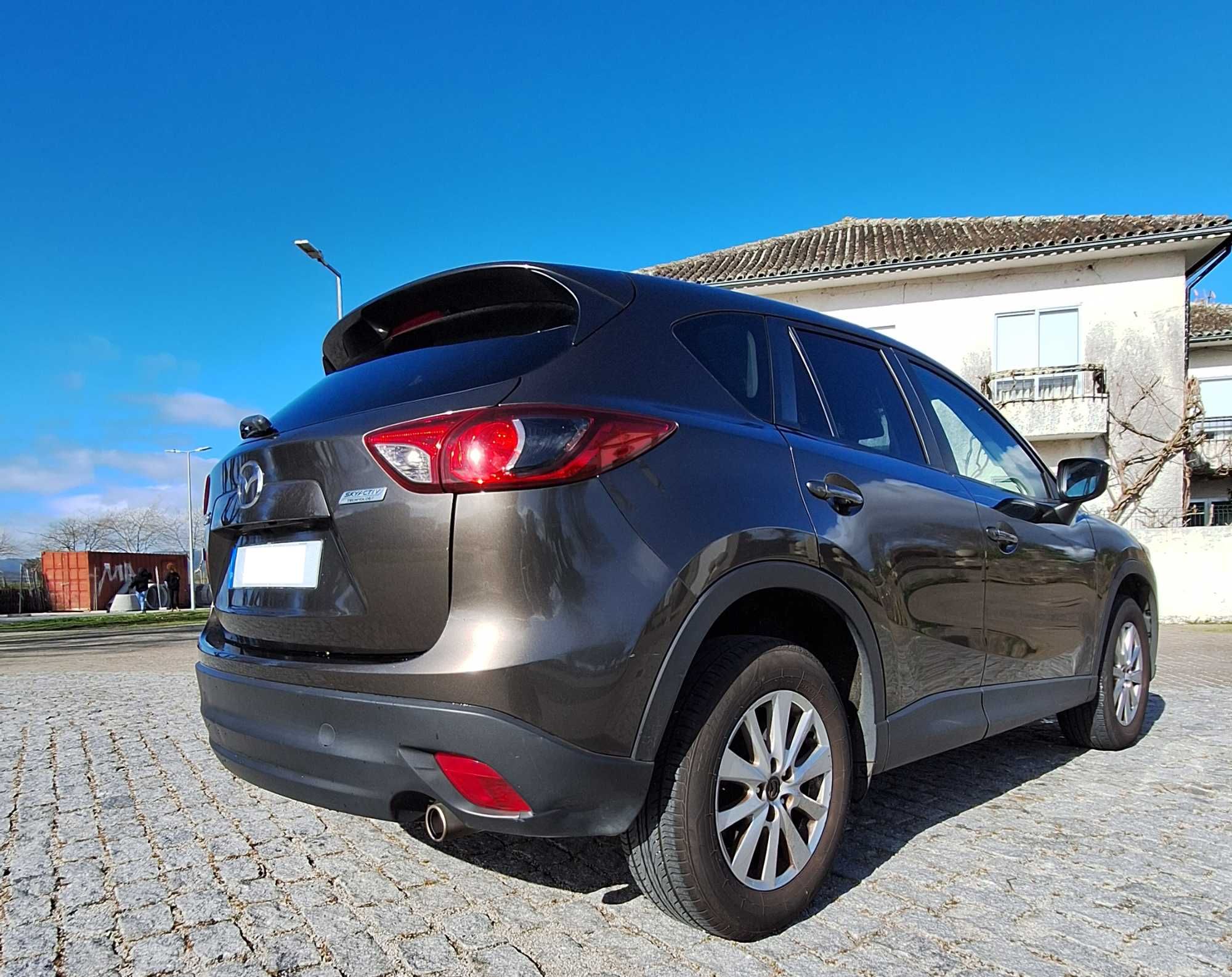 Mazda CX-5 2.2 D de 2015, muito bom estado