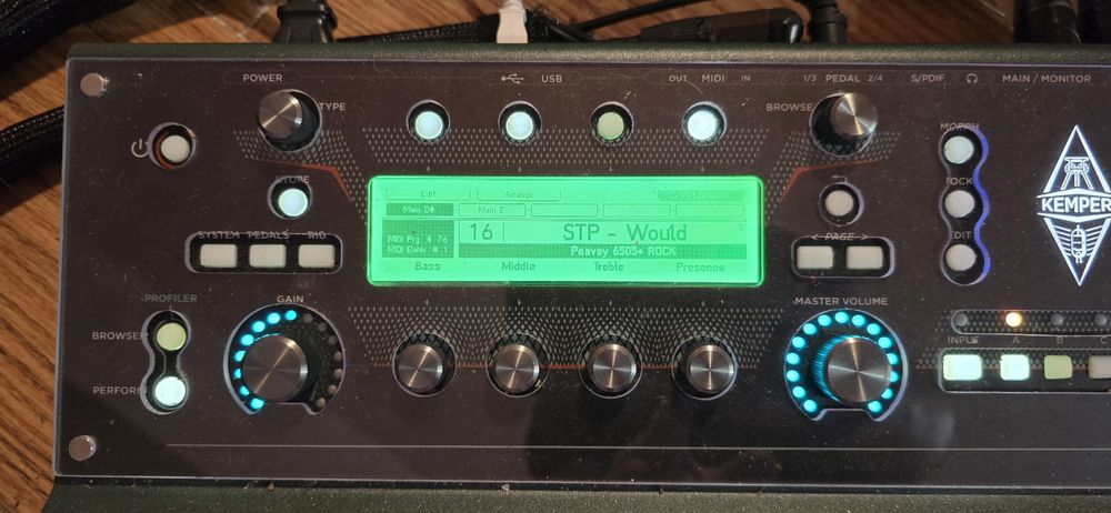 Modelador guitarra Kemper Stage profiling amp