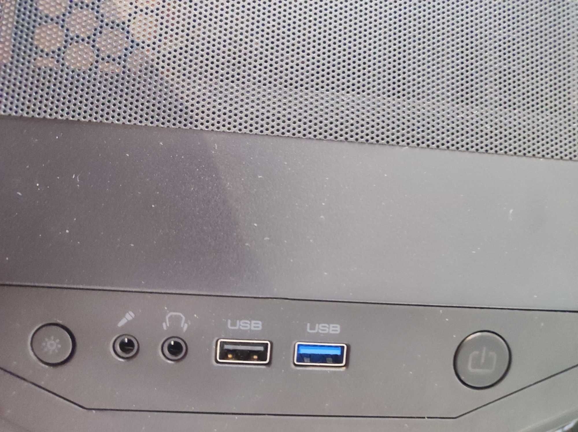 PC Gaming i3 9100F 4GHz / RX 580 8GB / 16GB 2666 / RGB / SSD+HDD