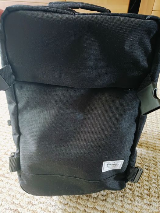 PLECAK podrozny 40x20x25. Pojemniki podróżne gratis! DO SAMOLOTU Ryana