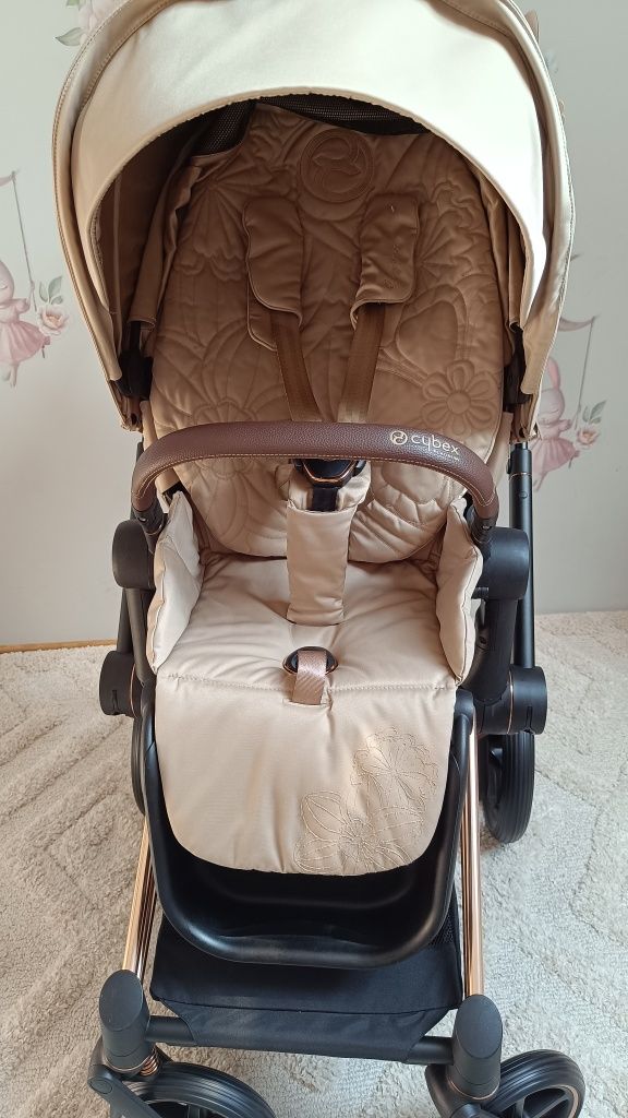 Cybex e Priam simply flowers beige 2w1