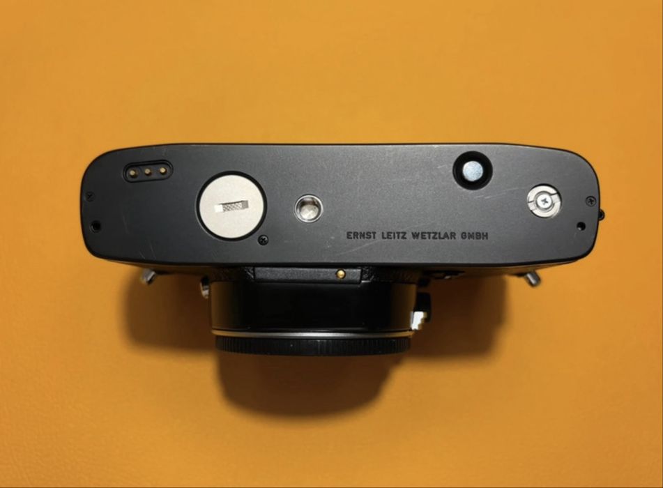 Leica R4 + Motor de Rebobinagem + Punho + Alça