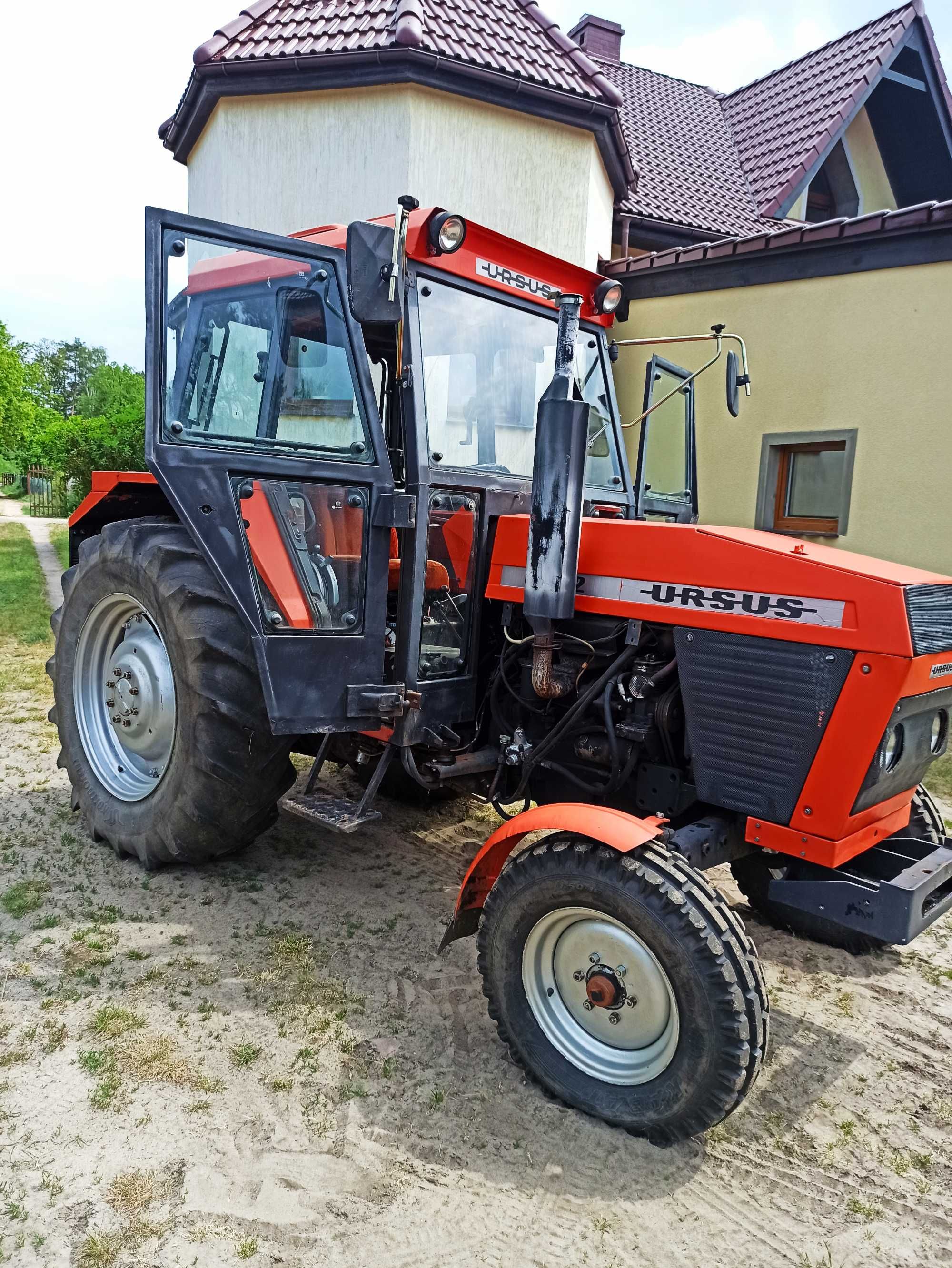 sprzedam ciągnik Ursus 4512 MF Perkins