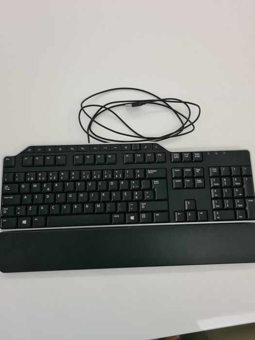 Teclado USB com fios DELL como novo