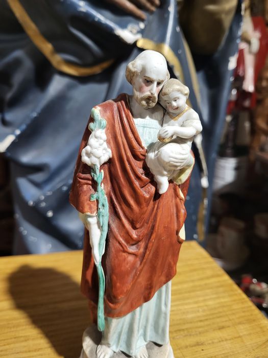 Stara figurka Święty Józef opiekun Jezusa biskwit
