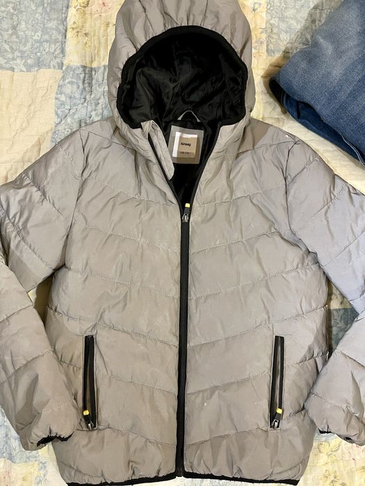 Продам курточку на хлопця осінь/зіма