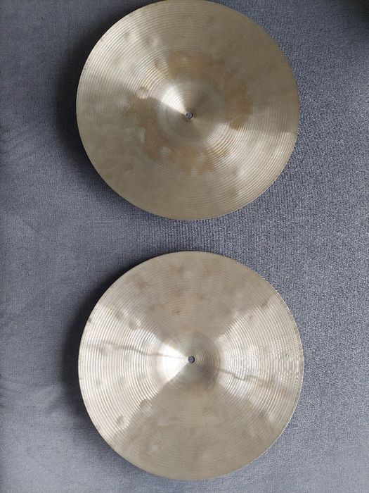 Meinl Byzance Extra Dry Hi-Hat 15" — Usados, excelente estado