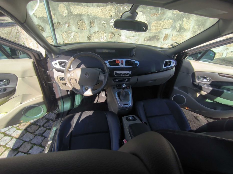 Renault Scenic 1.5 DCI