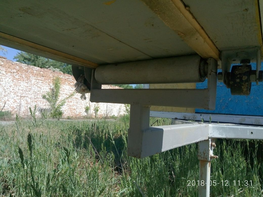 Бджолопавільйон, пасіка, бджоли