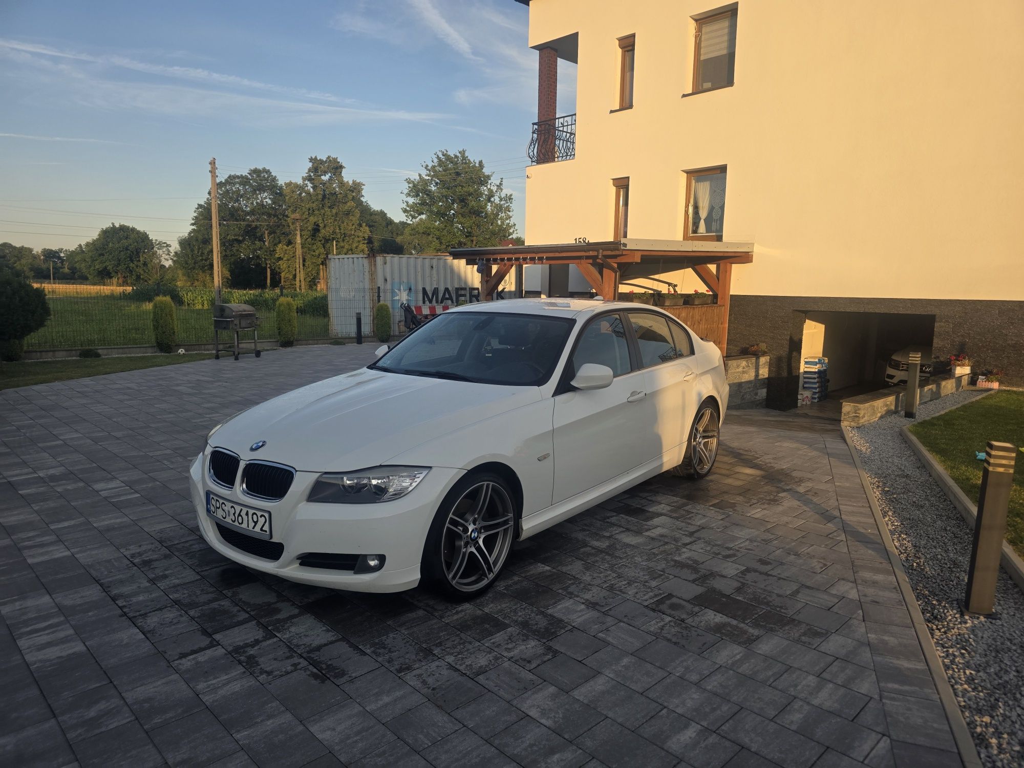 BMW E90 320d 2010r -  220K. CHIP