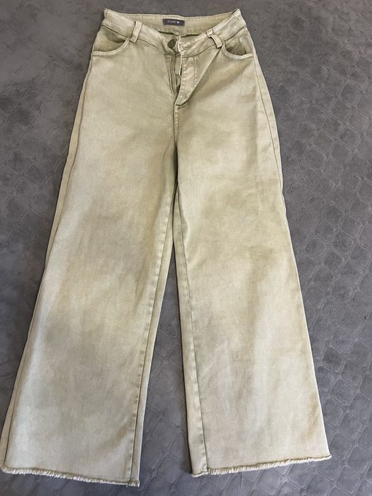 Класні широкі штани з необробленим краєм, s