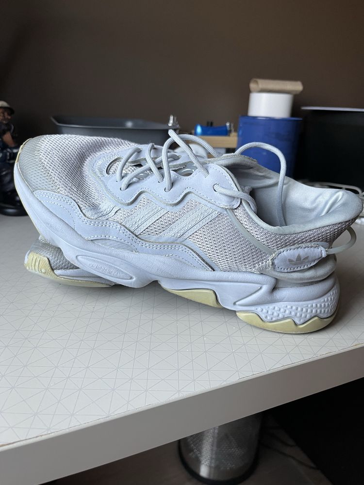adidas  Ozweegoo