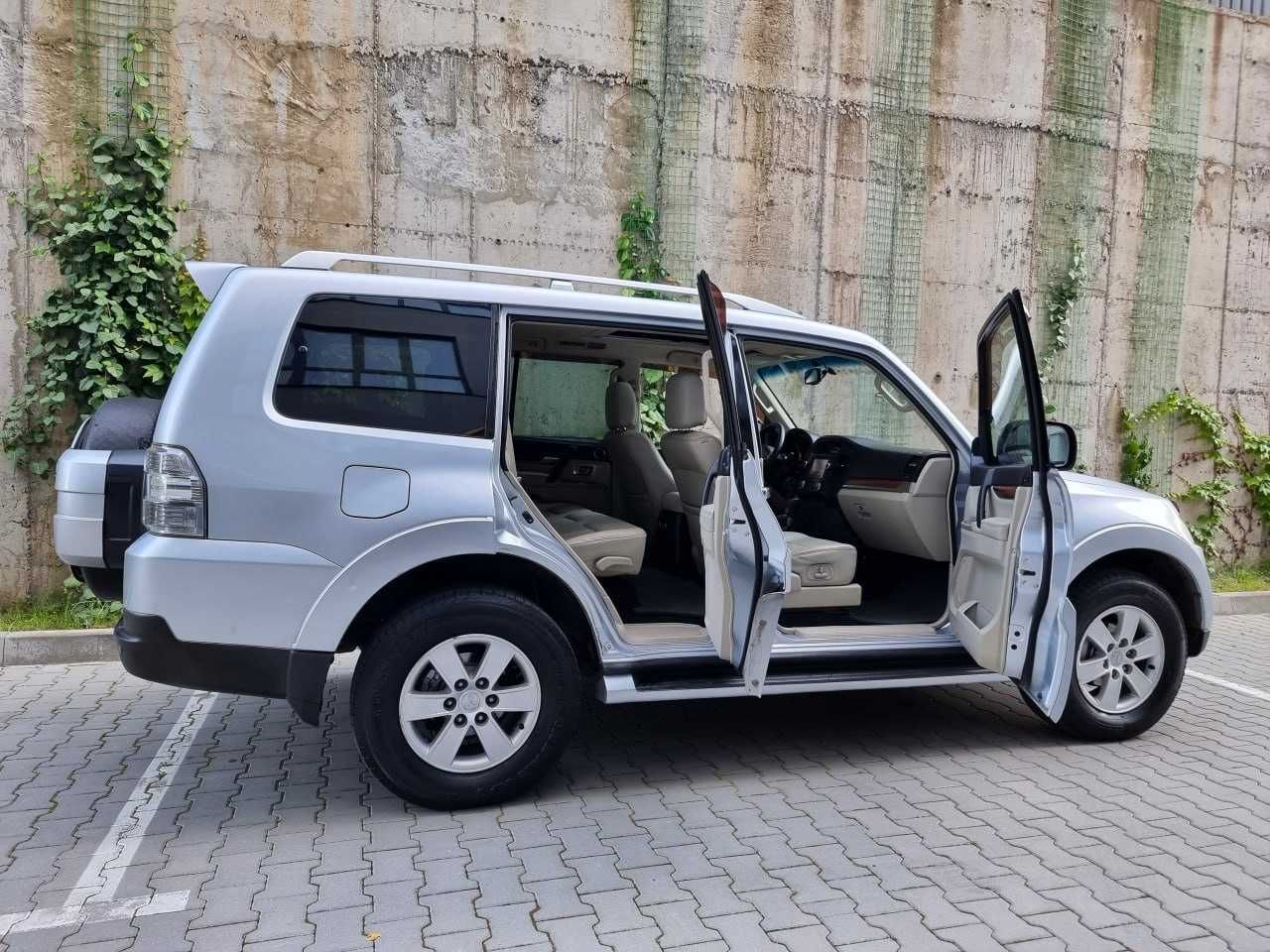 Продам Mitsubishi Pajero Wagon 2007. Можна в розстрочку, під викуп.