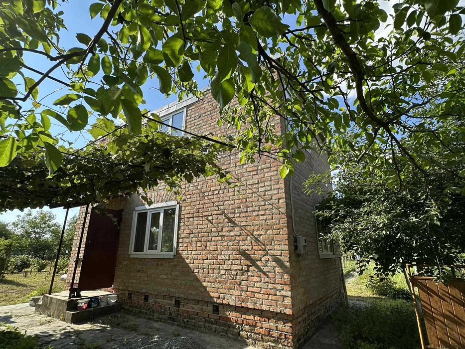 Продається дача в Новій Українці біля Піщаного озера