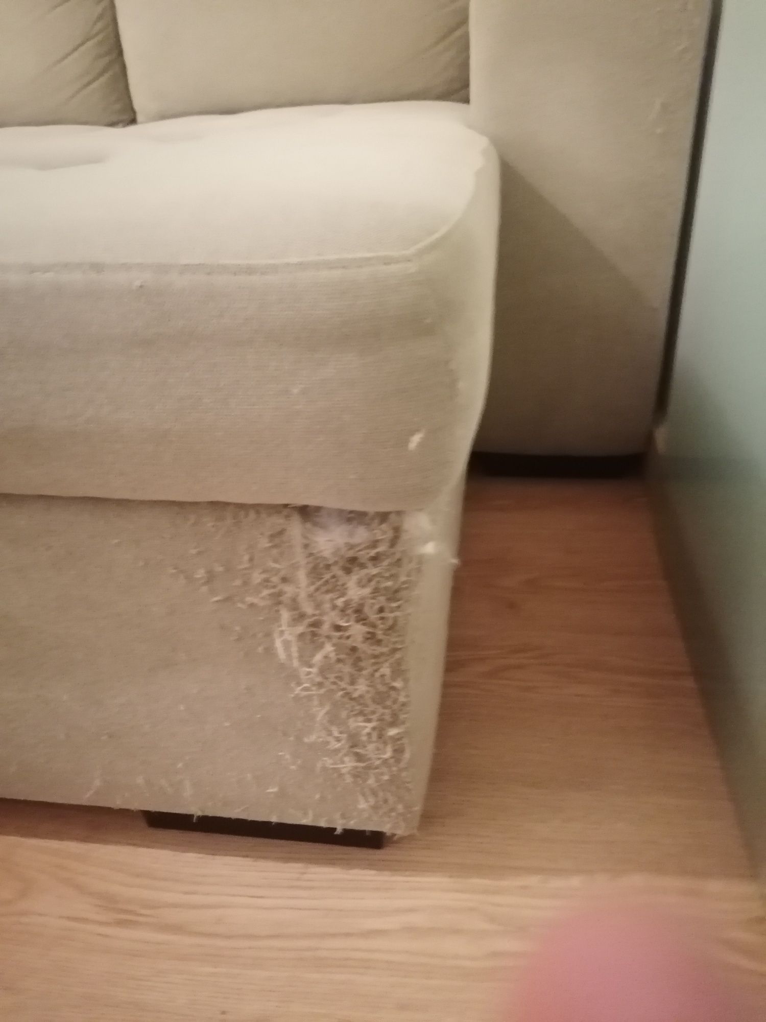 Sofá cama com chaise longue