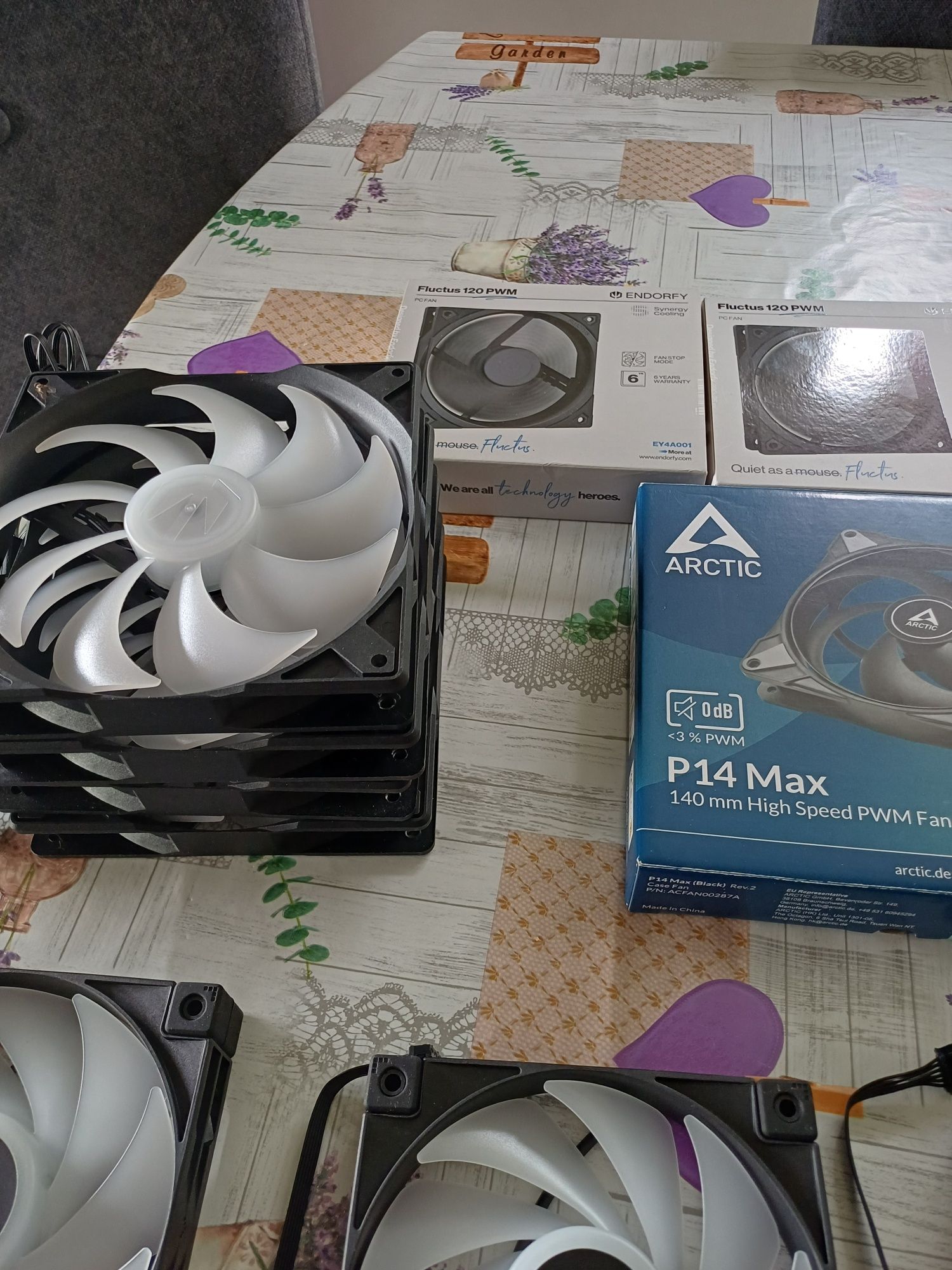 Zestaw 10 wentylatorów pc