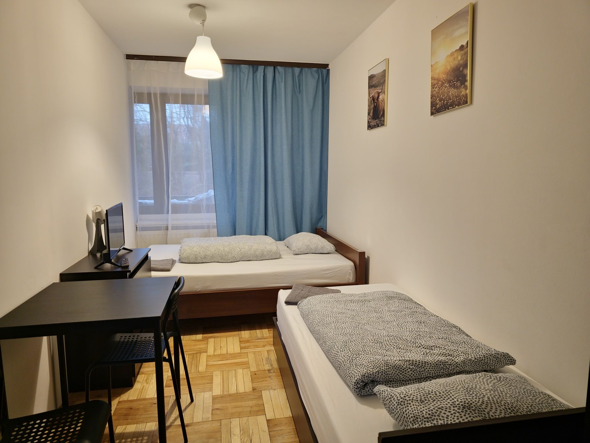 Noclegi KROLOWEJ JADWIGI parking  zwierzyniec Kraków