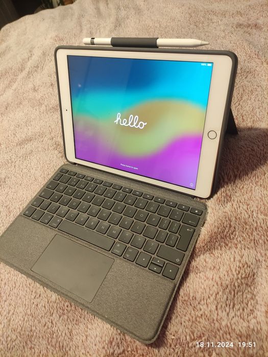Apple iPad 10.2 Wi-Fi 32GB + akcesoria