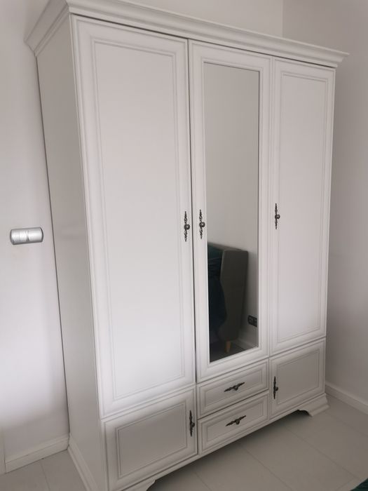 Komoda i szafa biała okazja