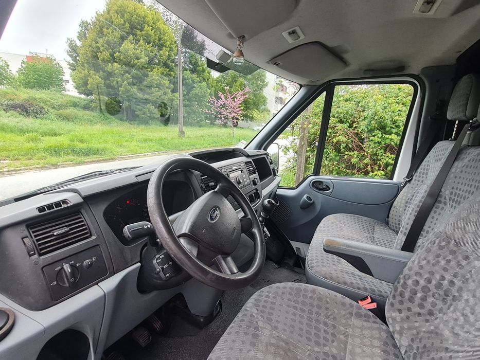 Vendo Ford Transit Furgão