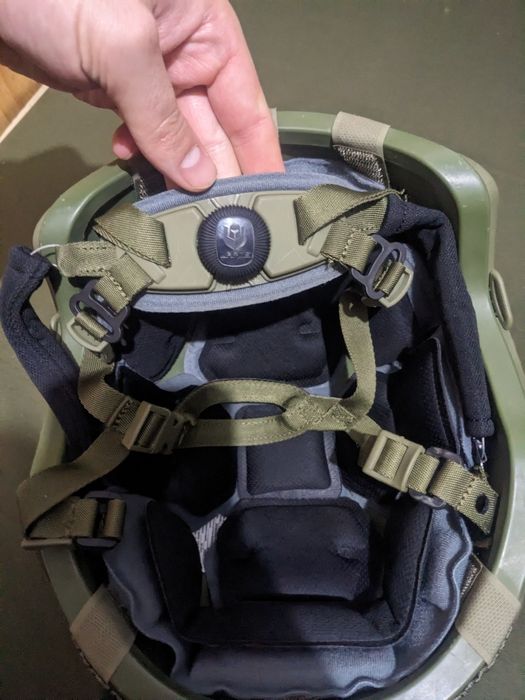 Продам шолом  ТОР-Д ( новый)