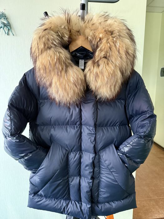 Зимова куртка жіноча S