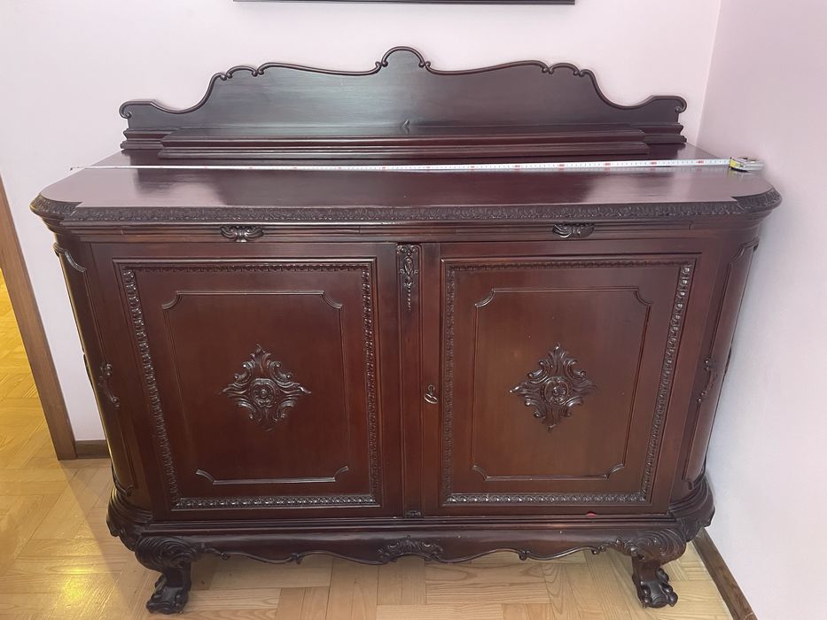 Komoda , bielizniarka z drzewa.