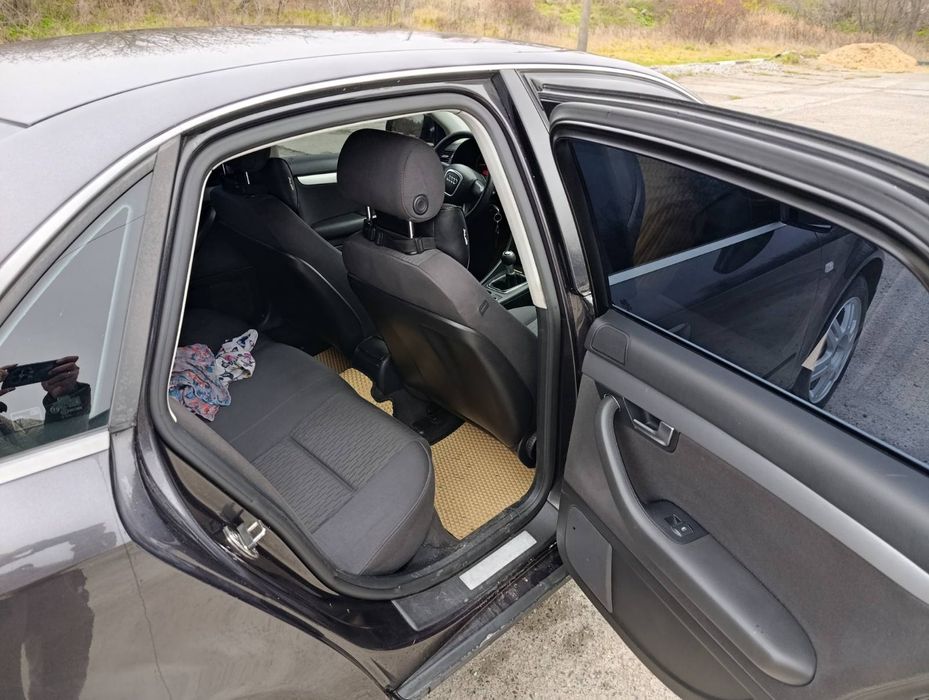 Продам Ауді А4 Б7