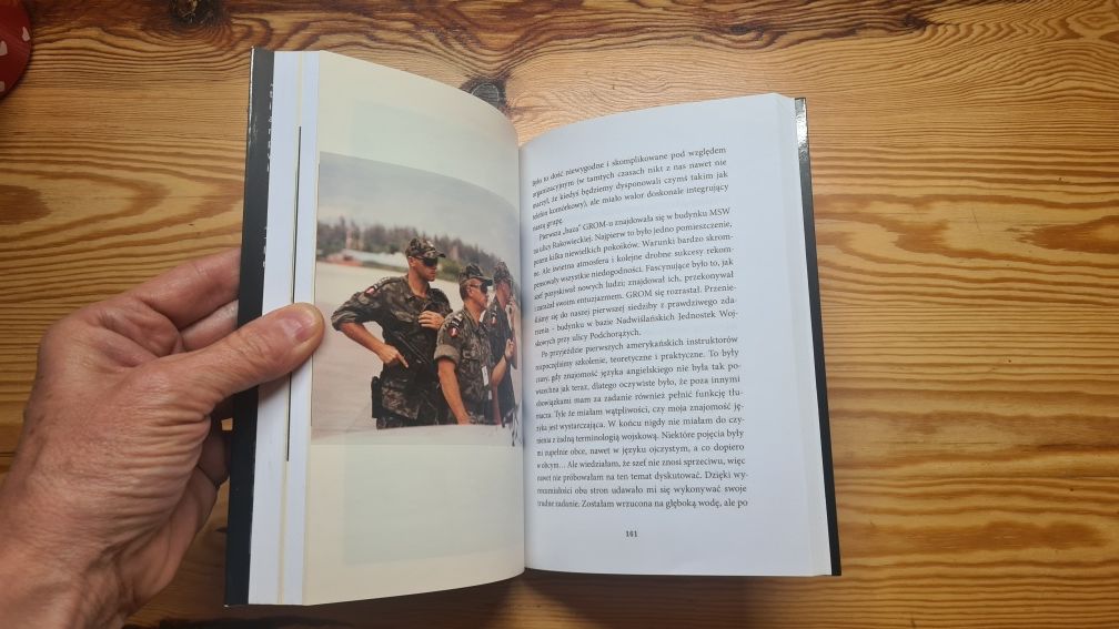 Droga wojownika Opowieść o Sławomirze Petelickim twórcy GROM-u