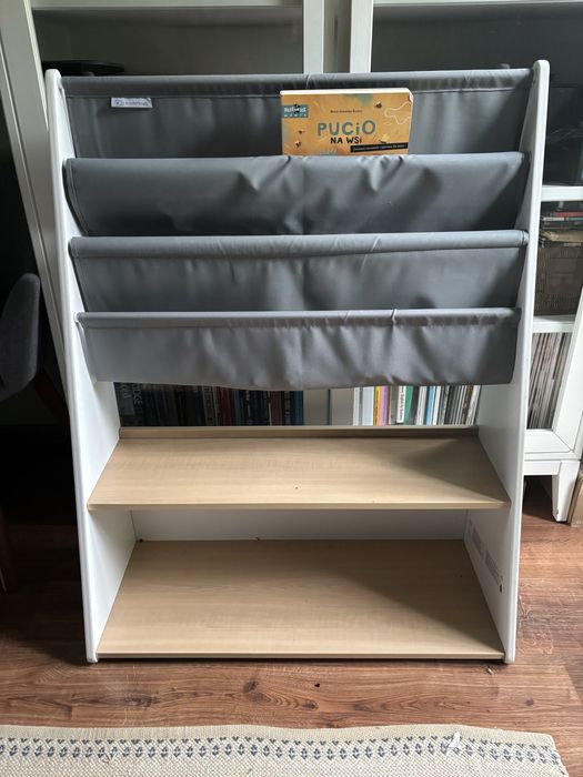 Regal kinderkraft na ksiazki