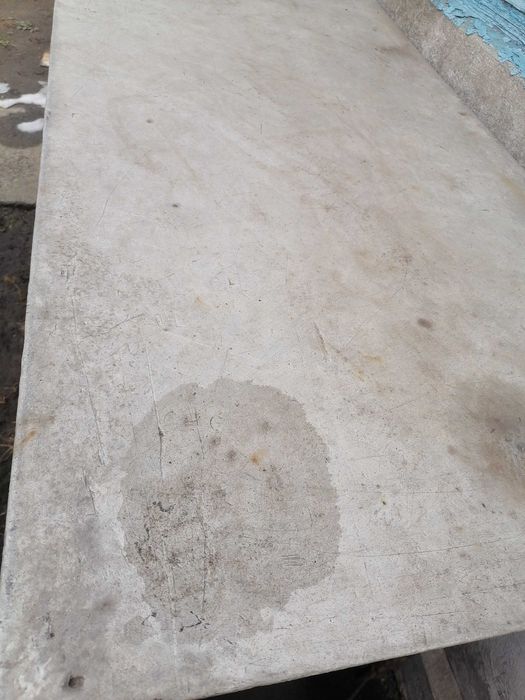 Металевий   стіл