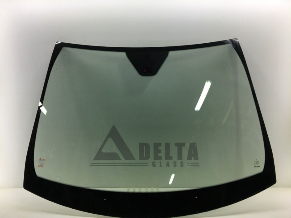 Mercedes R Class W251 (2006-2015) Лобове скло