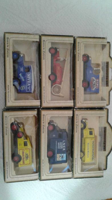 6 Carros de coleção do DN. Made in England. Antigos