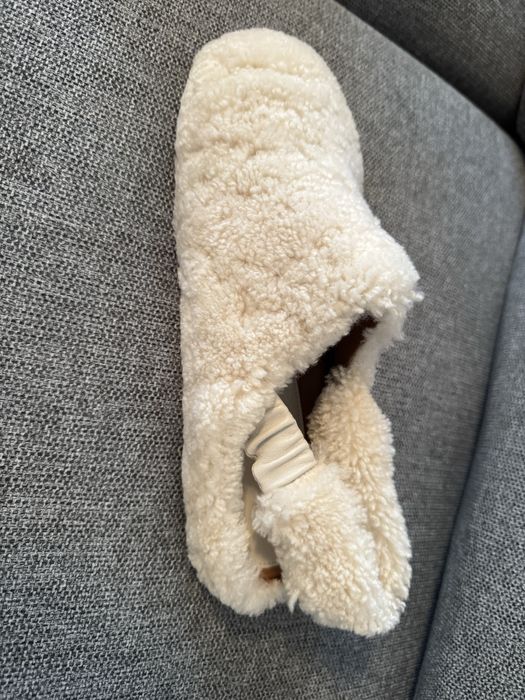 Kachorovska. Мюлі молочні Claire Fur